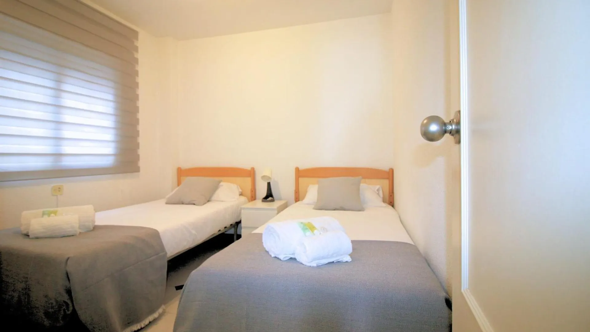 Apartment Close To The Beach Torre Del Mar Spain